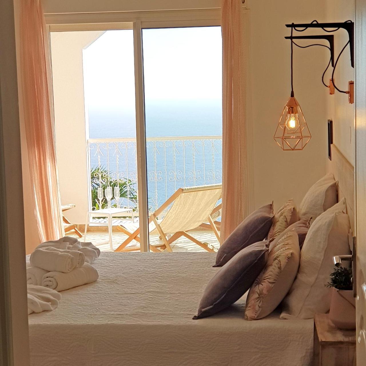La Boheme, Residence De 5 Appartements Avec Piscine, Vue Ocean, Petite Ile Экстерьер фото